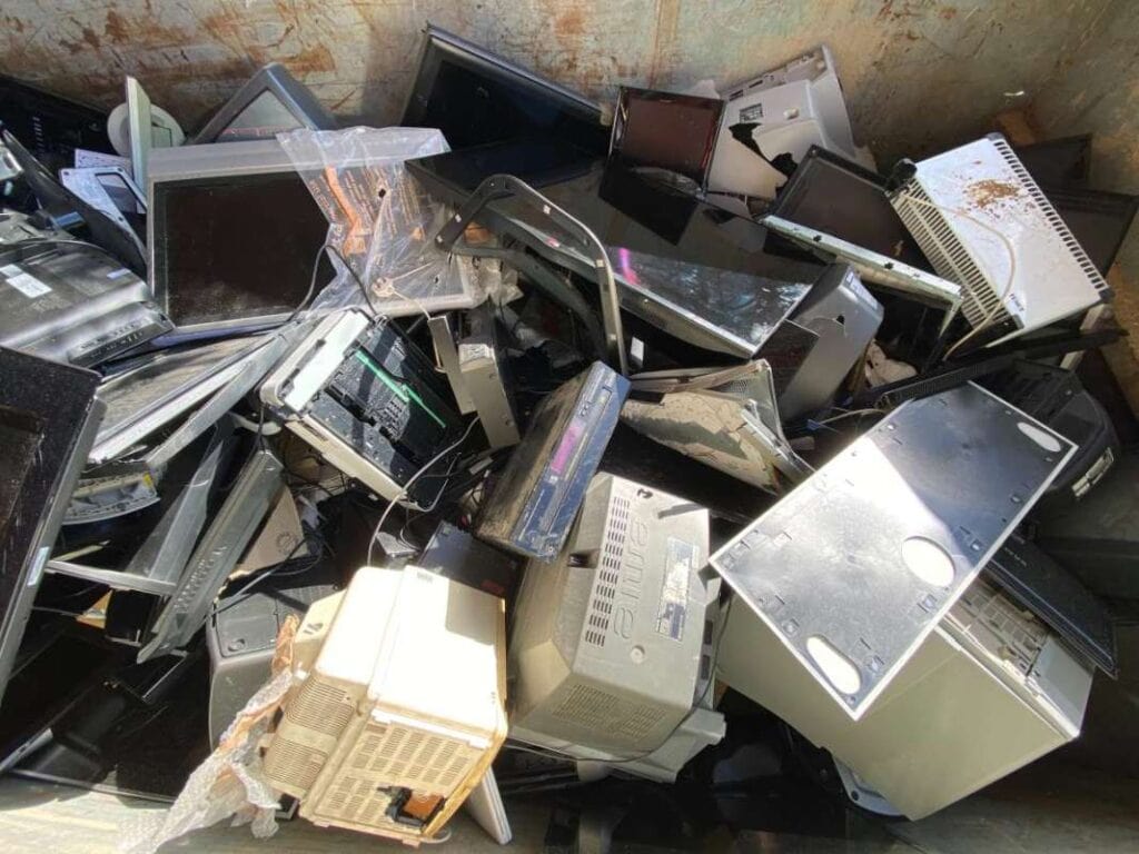 how to dispose of old appliances responsibly (3)