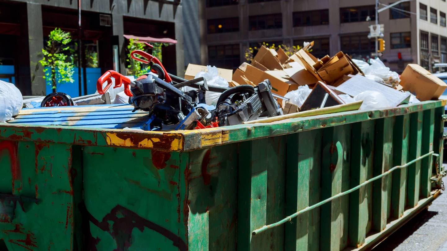 what factors should you consider when choosing a rubbish removal company 1